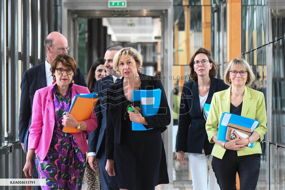 Meeting at Ministry of Economy - Paris