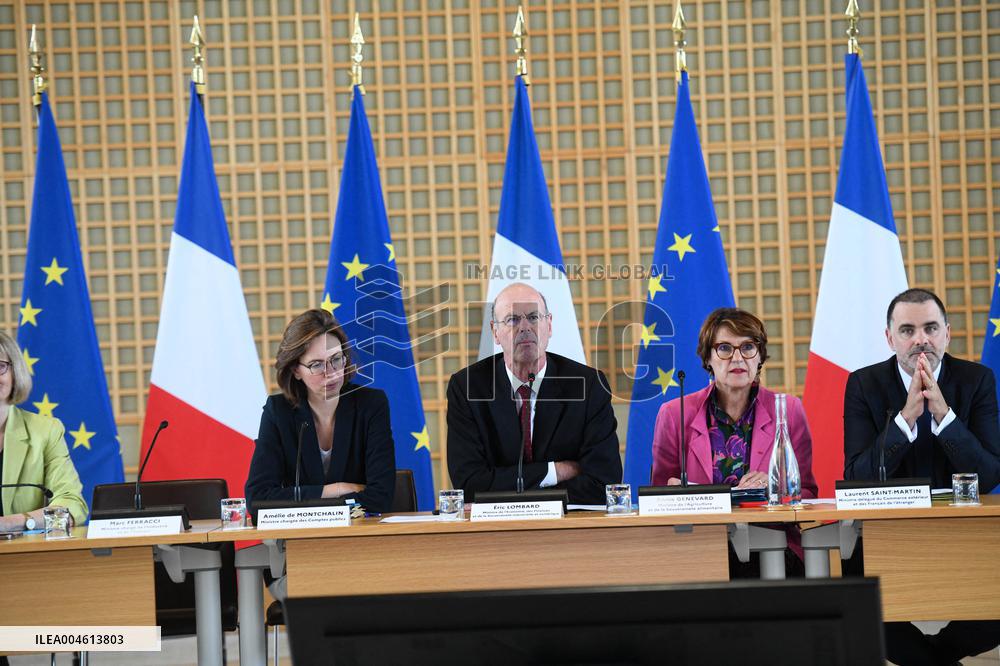 Meeting at Ministry of Economy - Paris