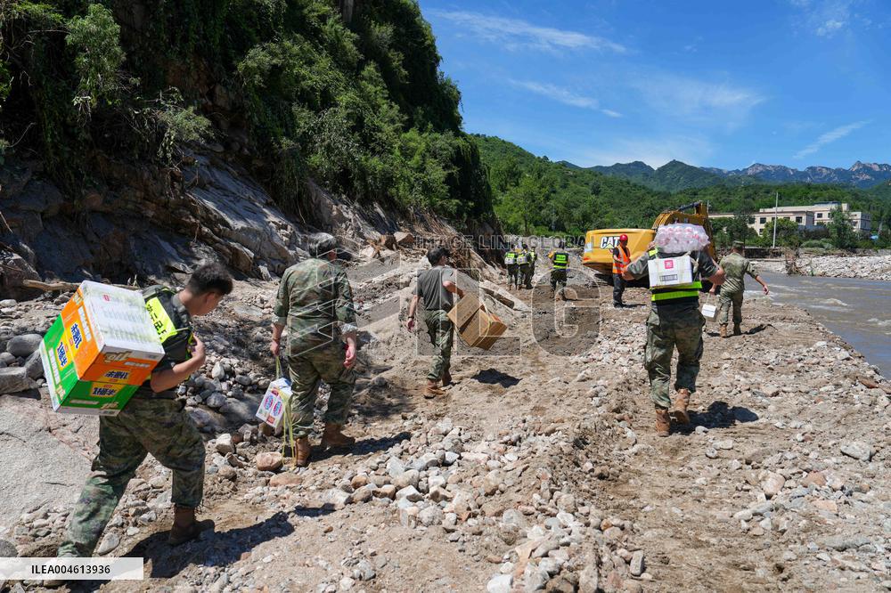 Heavy Rains Leave 30 Dead in Beijing - China