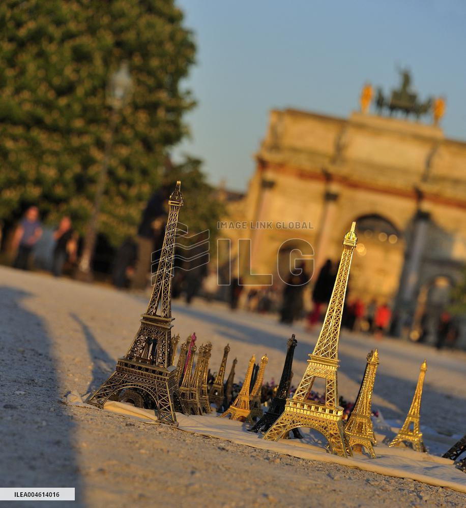 Illustration - Surtourisme