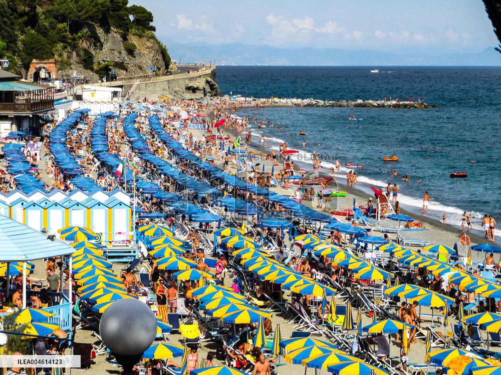 Illustration - Surtourisme