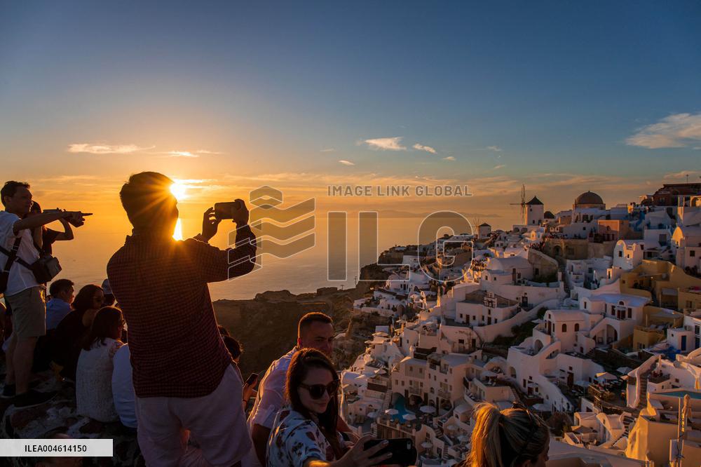 Illustration - Surtourisme