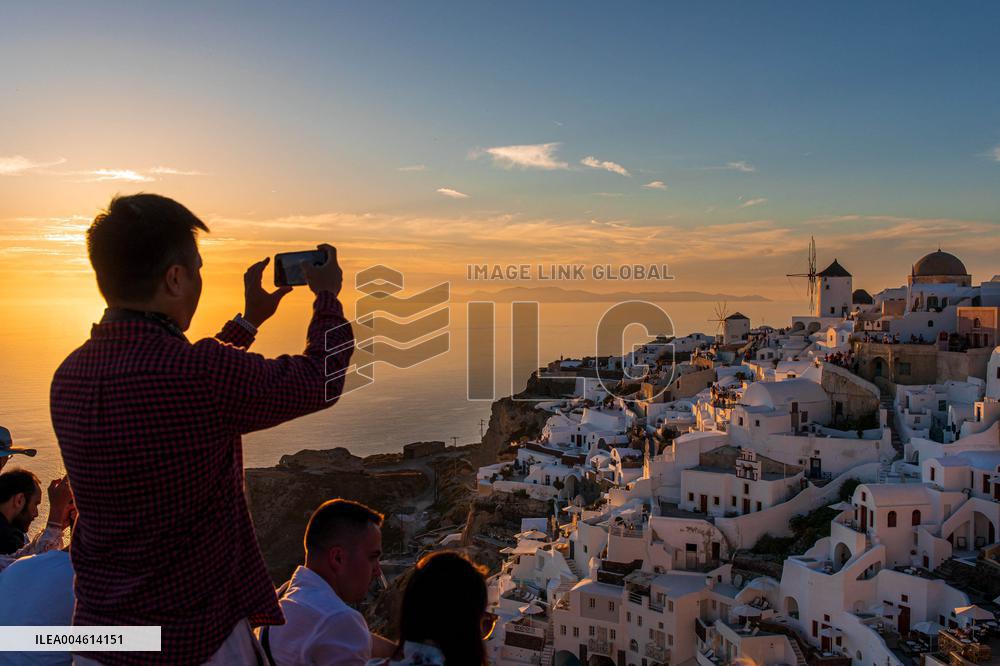 Illustration - Surtourisme