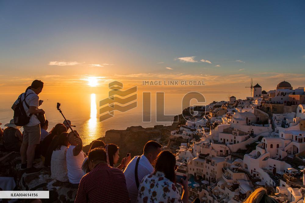 Illustration - Surtourisme