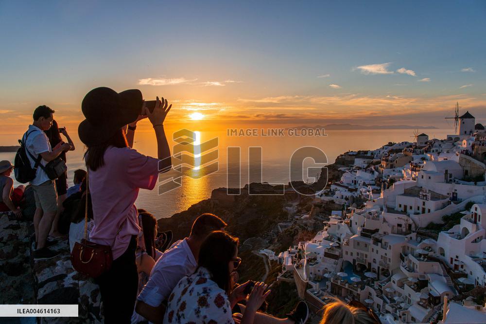 Illustration - Surtourisme