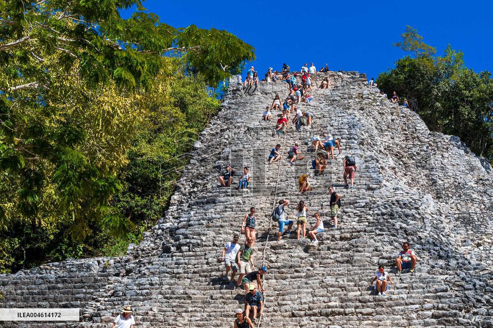 Illustration - Surtourisme