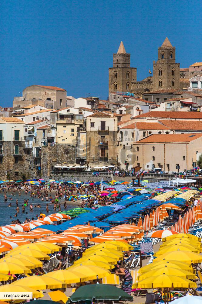 Illustration - Surtourisme