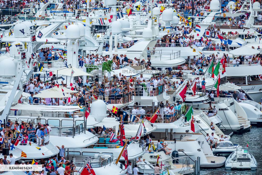 Illustration - Surtourisme