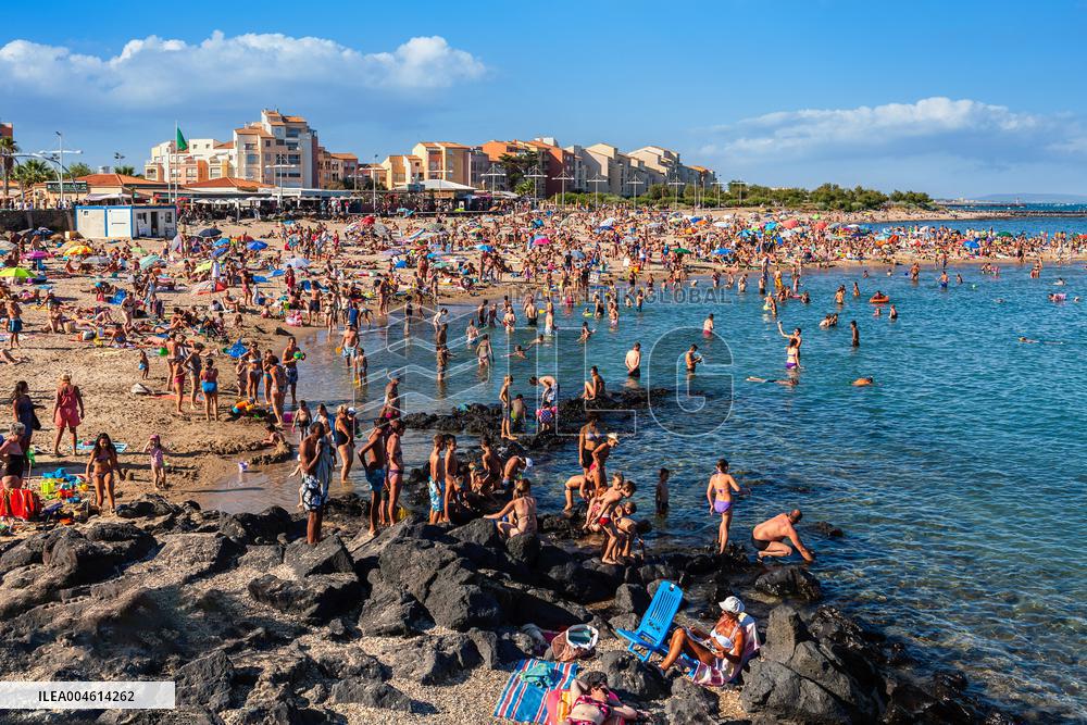 Illustration - Surtourisme