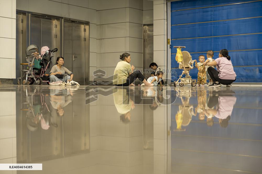 Subway Station Cooling Area in Nanning