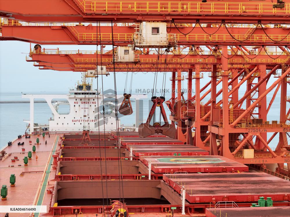 2025 H1 Port Cargo Throughput Increases