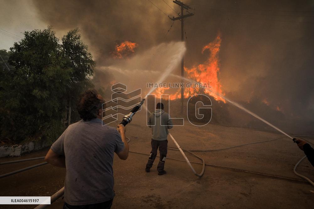 Wildfires Rage in Greece’s Numerous Regions
