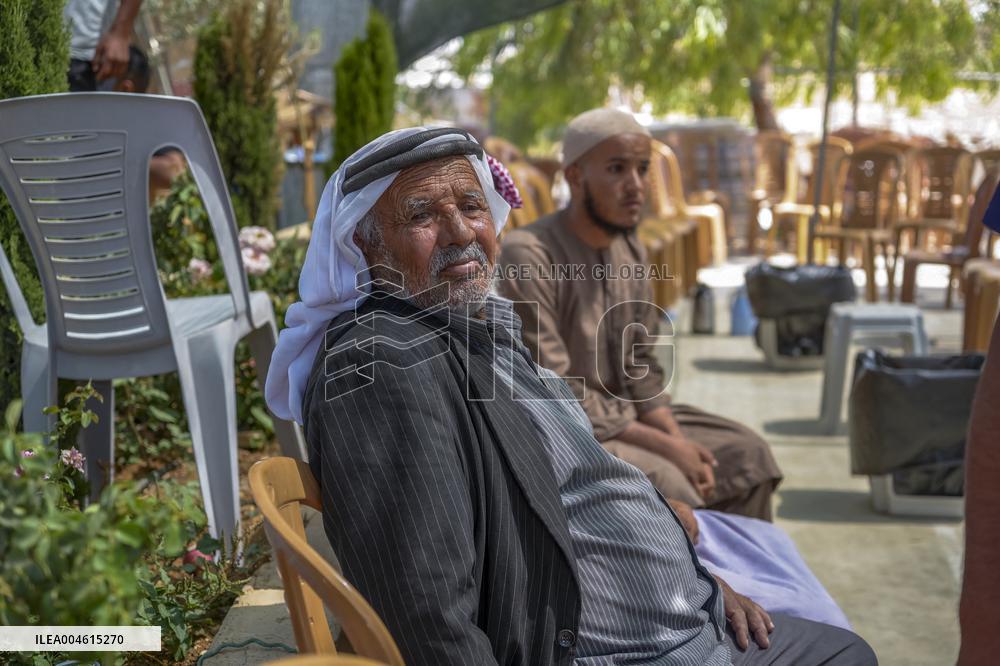 Tension Rises As Soldiers Disrupt Funeral - Palestine