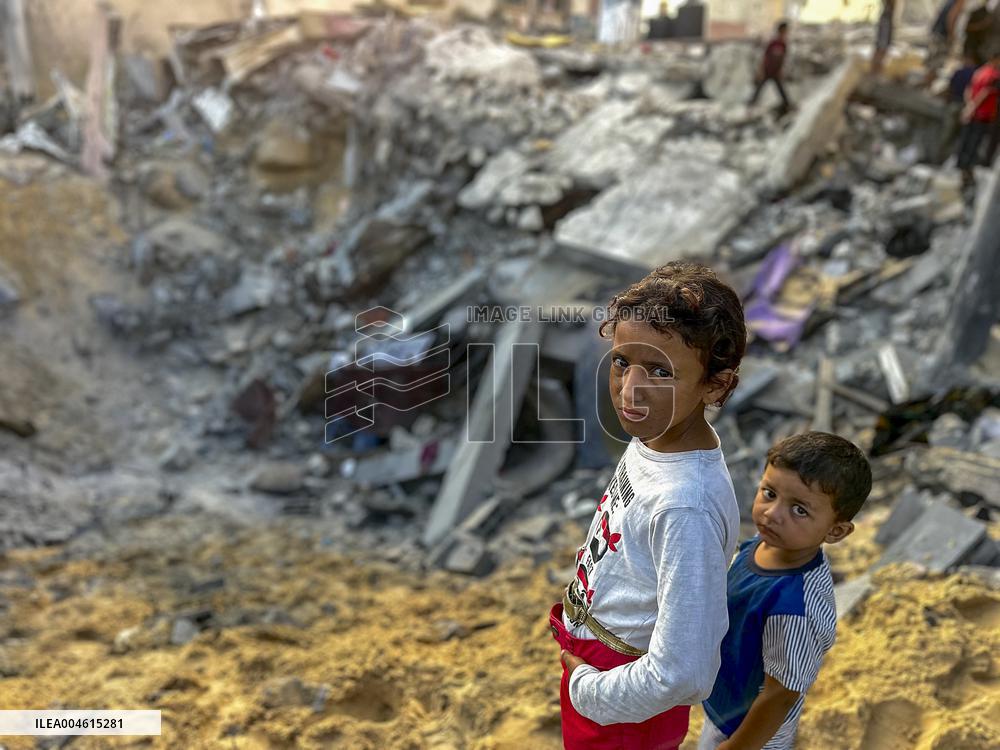 Airstrike Flattens Family Home - Khan Yunis