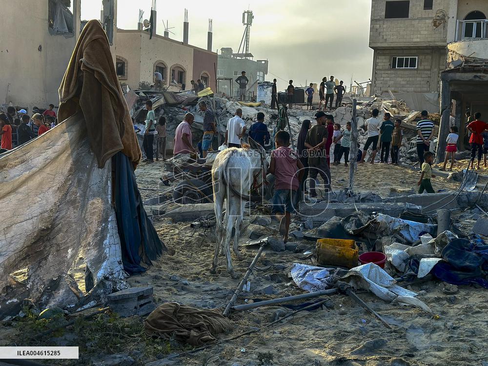 Airstrike Flattens Family Home - Khan Yunis