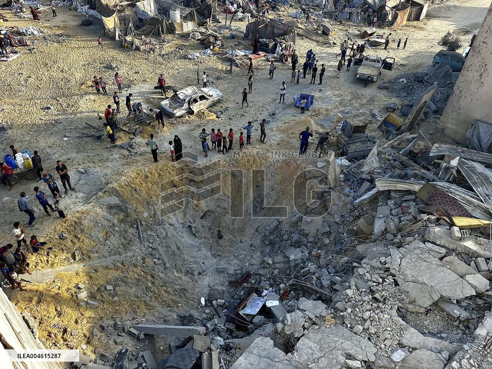 Airstrike Flattens Family Home - Khan Yunis