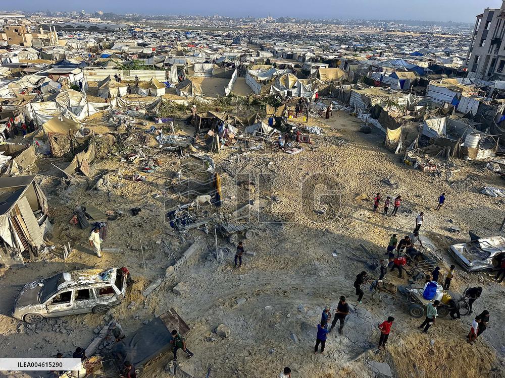Airstrike Flattens Family Home - Khan Yunis