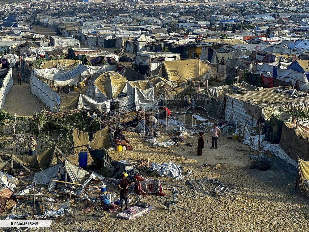 Airstrike Flattens Family Home - Khan Yunis