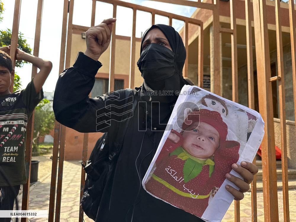 Infant Dies of Malnutrition in Hospital - Khan Yunis