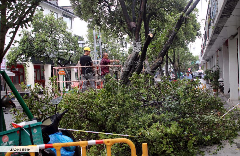 Typhoon Co-may Hit Suzhou