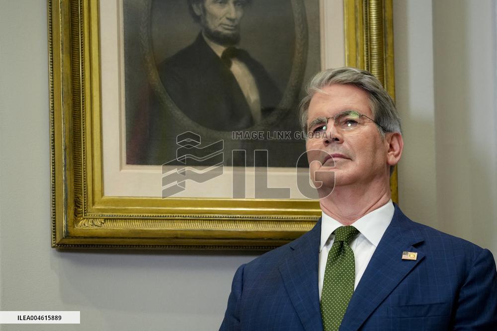 Executive Order Signing Ceremony - Washington