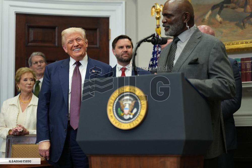 Executive Order Signing Ceremony - Washington