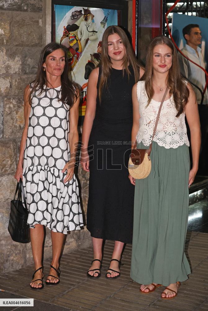 Queen Letizia and Her Daughters at The Cinema - Palma