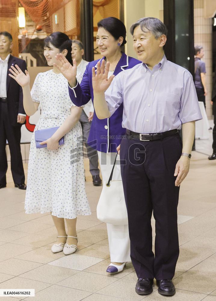 Japan imperial family at villa in Shizuoka Pref.