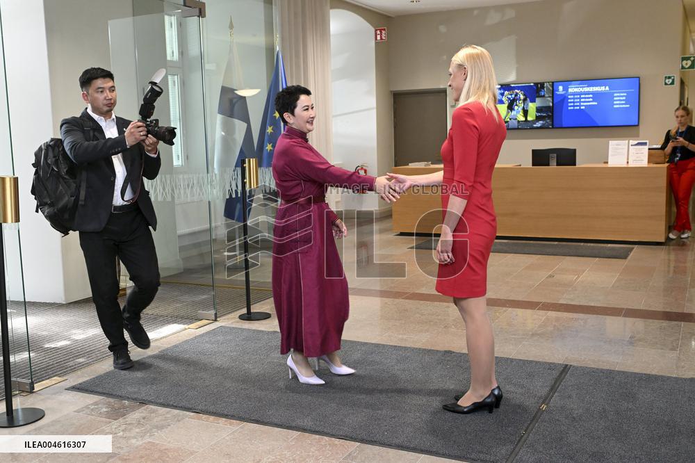 Mongolia's Foreign Minister Batmunkh Battsetseg visits Finland