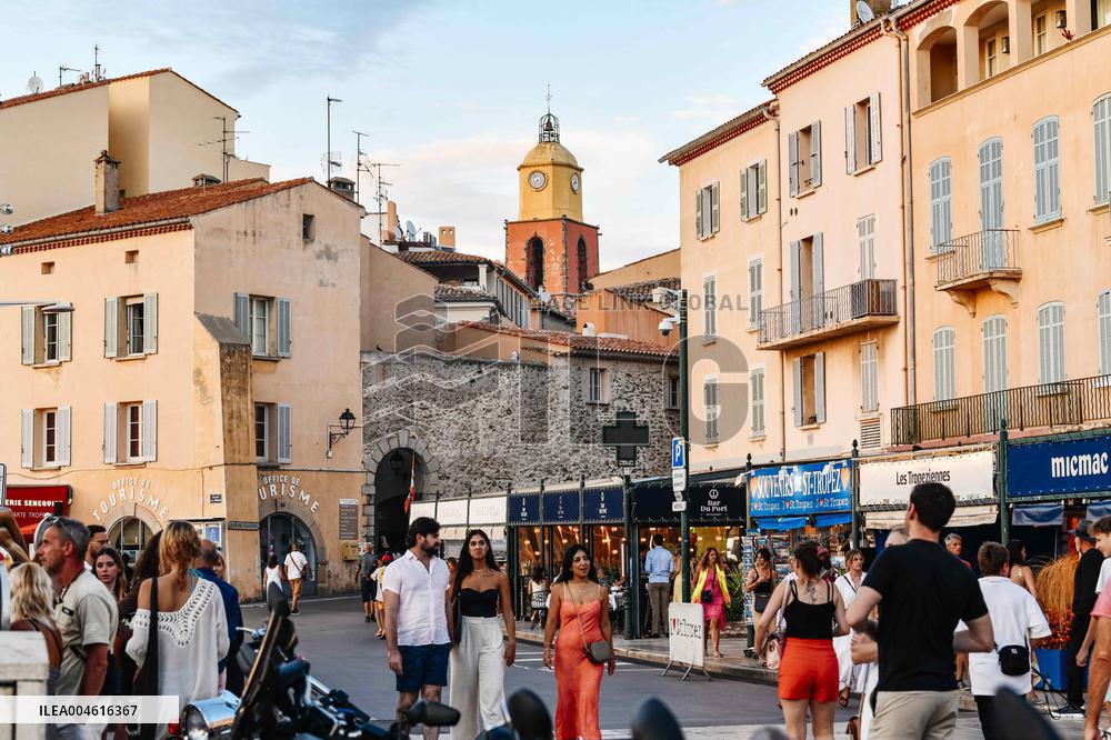 Saint Tropez Illustrations - France