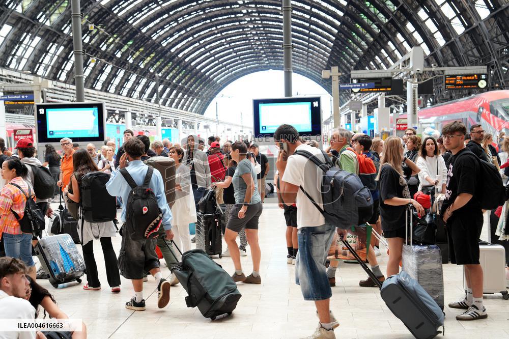 Exodus at Central Station Departures for the Summer Holidays - Milan