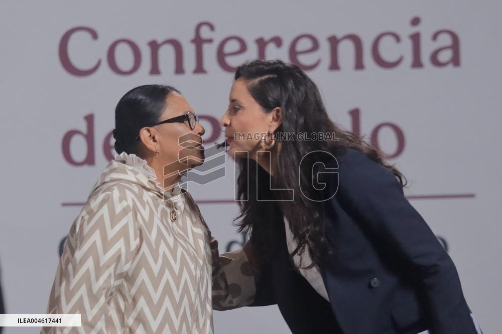 President Claudia Sheinbaum Holds Briefing - Mexico