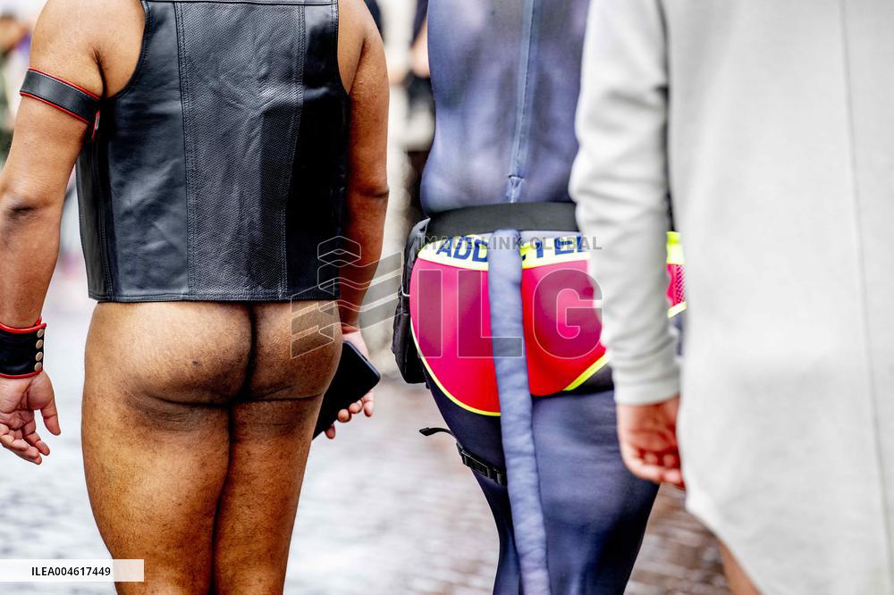 Pride Boat Parade - Amsterdam