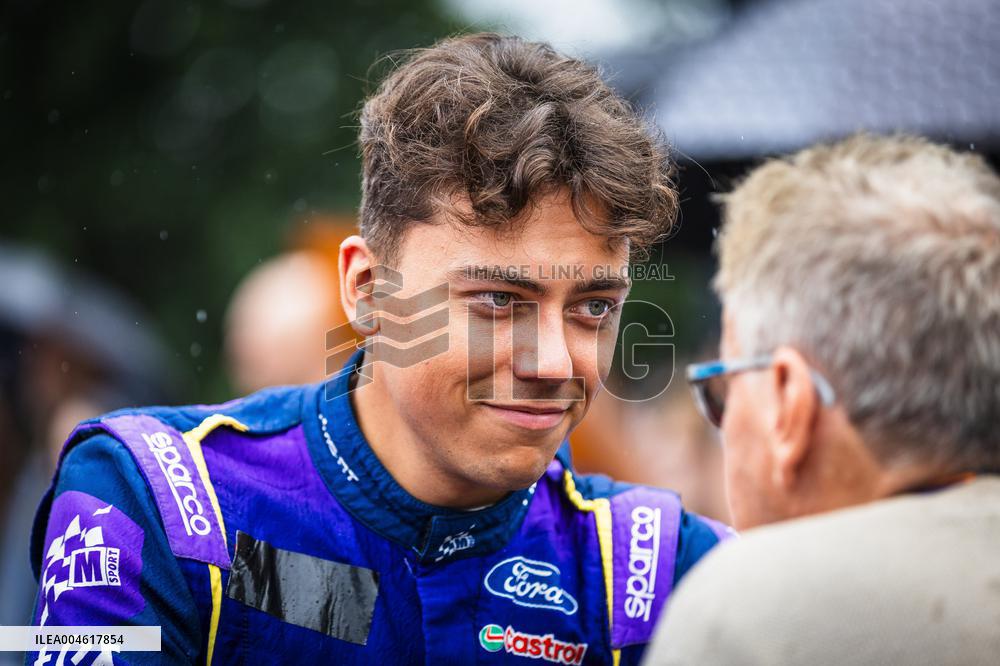 Autourheilu: Suomen MM-ralli jatkuu