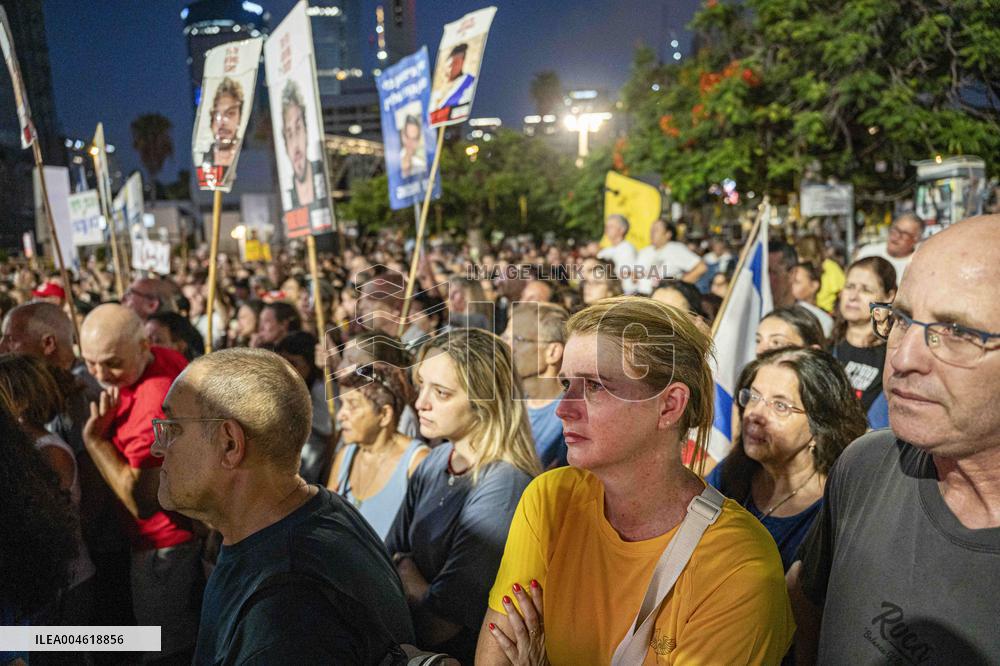 Hostage Families Demand Ceasefire and Deal - Tel Aviv