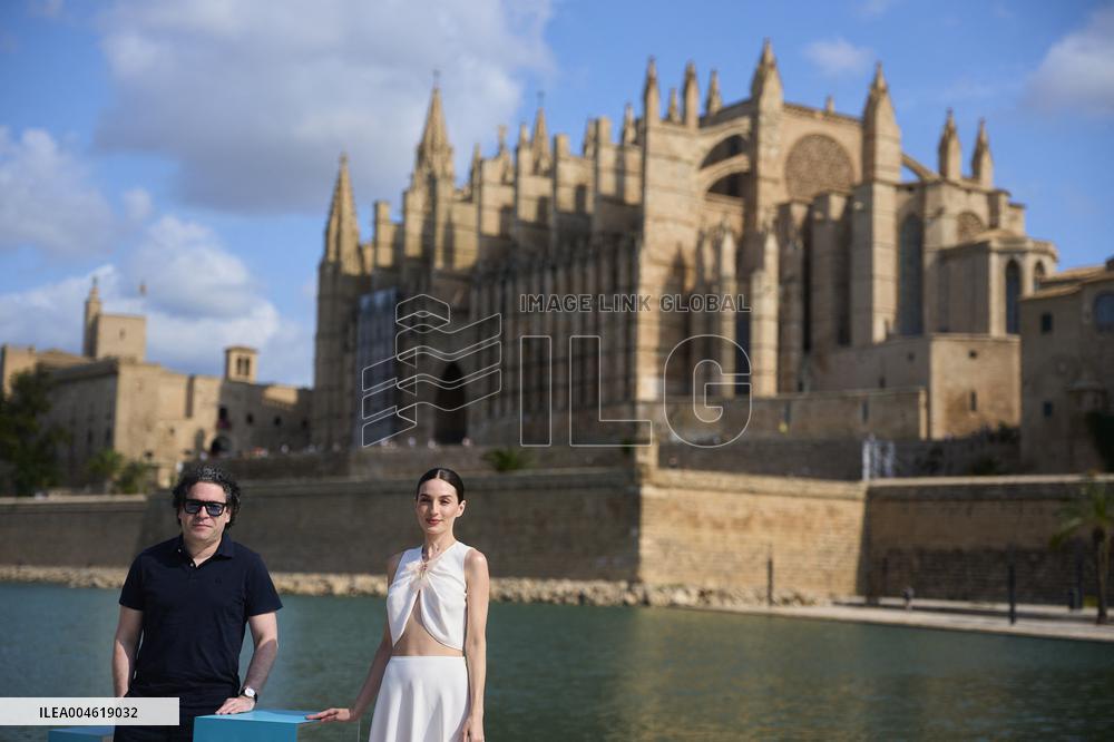 Atlantida Film Festival - El Canto De Las Manos Photocall - Spain