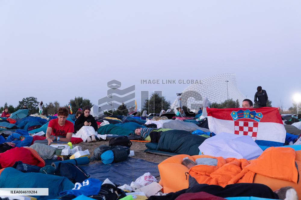 Morning Atmosphere At Last Holy Mass For Youth Jubilee - Rome