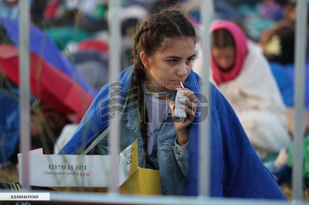 Morning Atmosphere At Last Holy Mass For Youth Jubilee - Rome