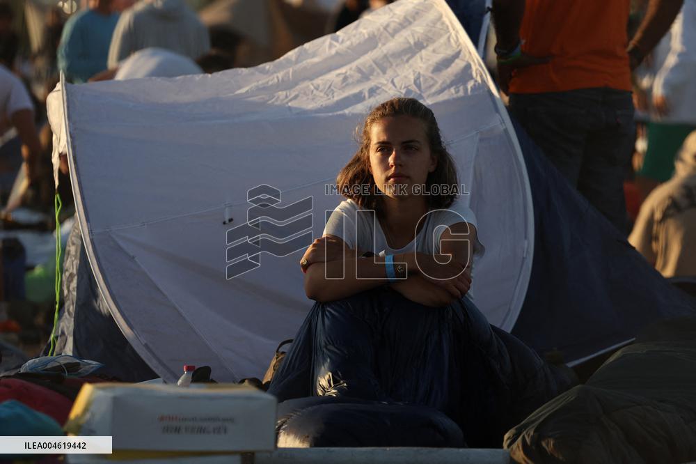 Morning Atmosphere At Last Holy Mass For Youth Jubilee - Rome