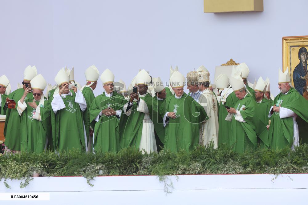 Pope Leo XIV Leads Mass For Youth Jubilee - Rome