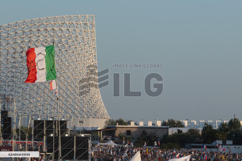 Atmosphere During Prayer Vigil For Youth Jubilee 2025 - Rome