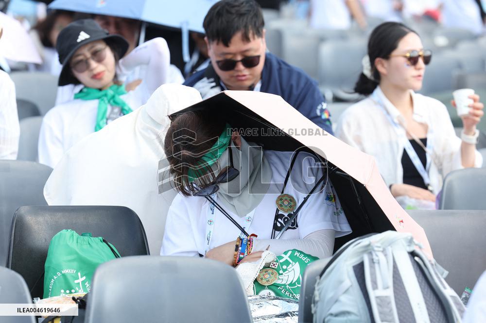 Atmosphere During Prayer Vigil For Youth Jubilee 2025 - Rome