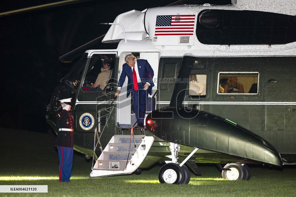 US President Trump returns to DC from Bedminster
