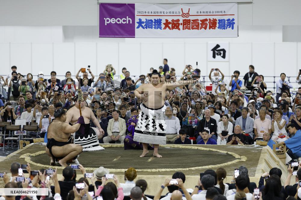 Summer sumo tour at Osaka expo