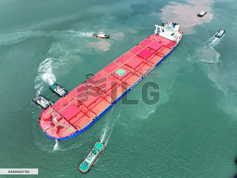 400000 Ton Iron Ore Ship