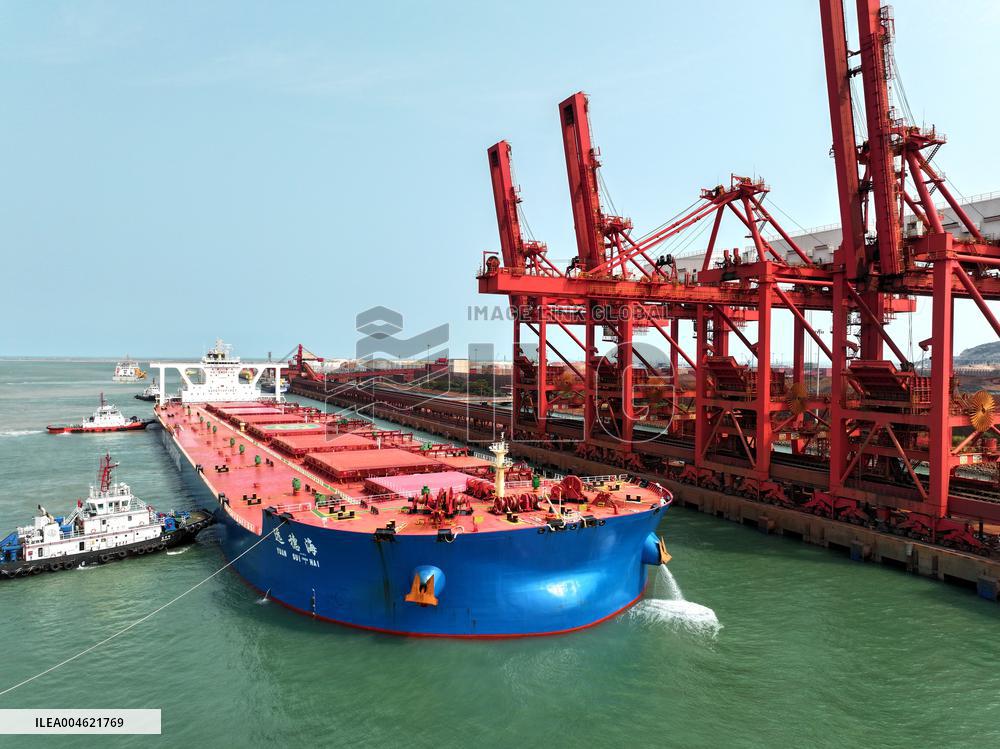 400000 Ton Iron Ore Ship