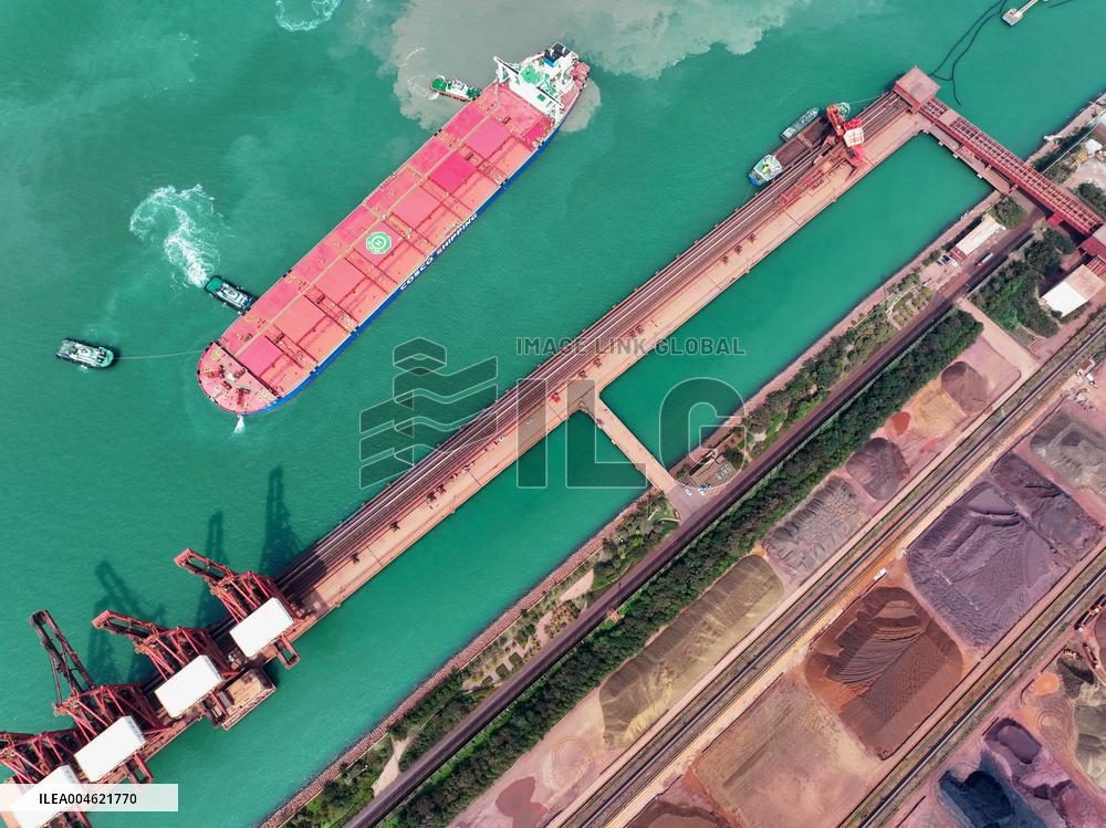 400000 Ton Iron Ore Ship