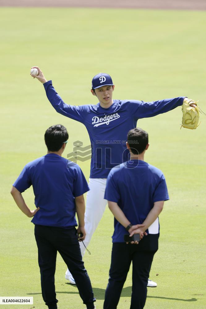 Baseball: Cardinals vs. Dodgers