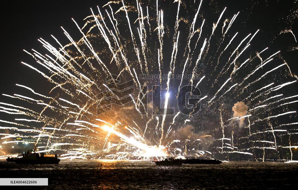 Yokohama fireworks barge fire