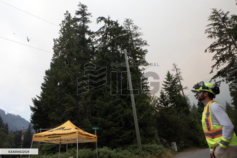 Wildfire on Vancouver Island Continues to Grow - Canada